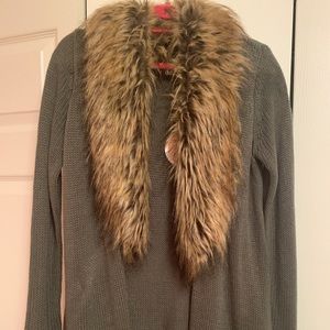 Mumu Army Green Cardigan with Faux Fur Collar